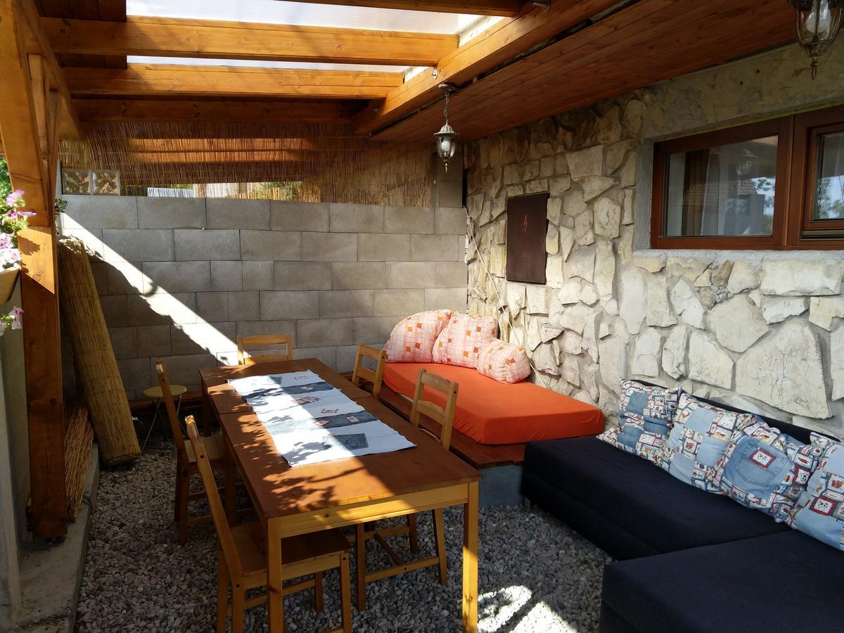 Apartmany Sharka -Sarka Justrova Decin Exterior foto