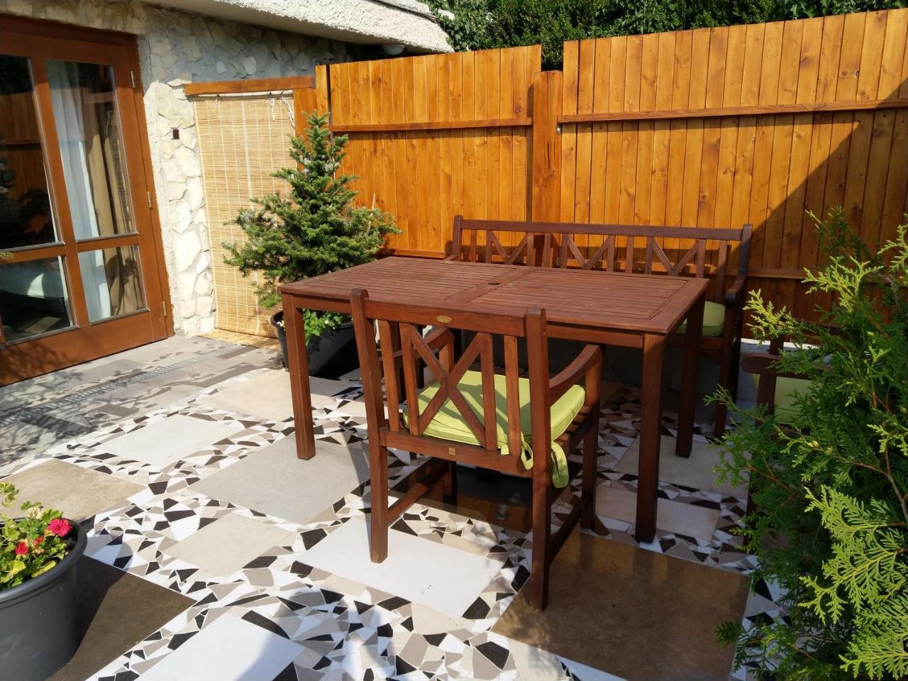 Apartmany Sharka -Sarka Justrova Decin Exterior foto